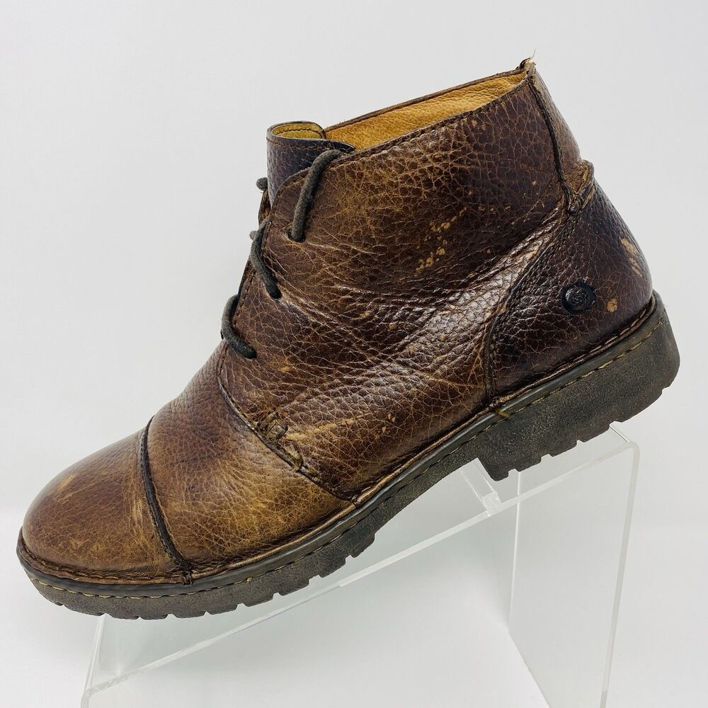 Born Mens 9.5 Brown Pebbled Leather Distressed Chukka Ankle Boots Lace-Up Preppy - Picture 3 of 16